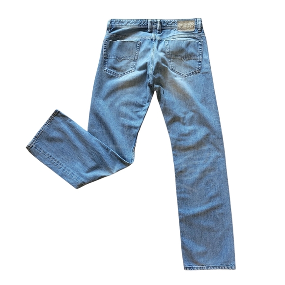 DIESEL Viker Regular Straight Fit Men's Blue Jeans - Picture 6 of 8